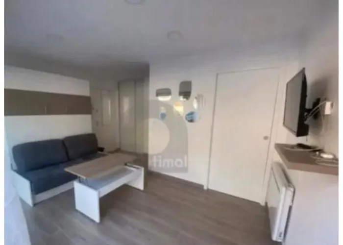 Proche De La Gare Et De La * Menton